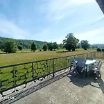 Maison Des Champs Et Sa Grande Terrasse Privee