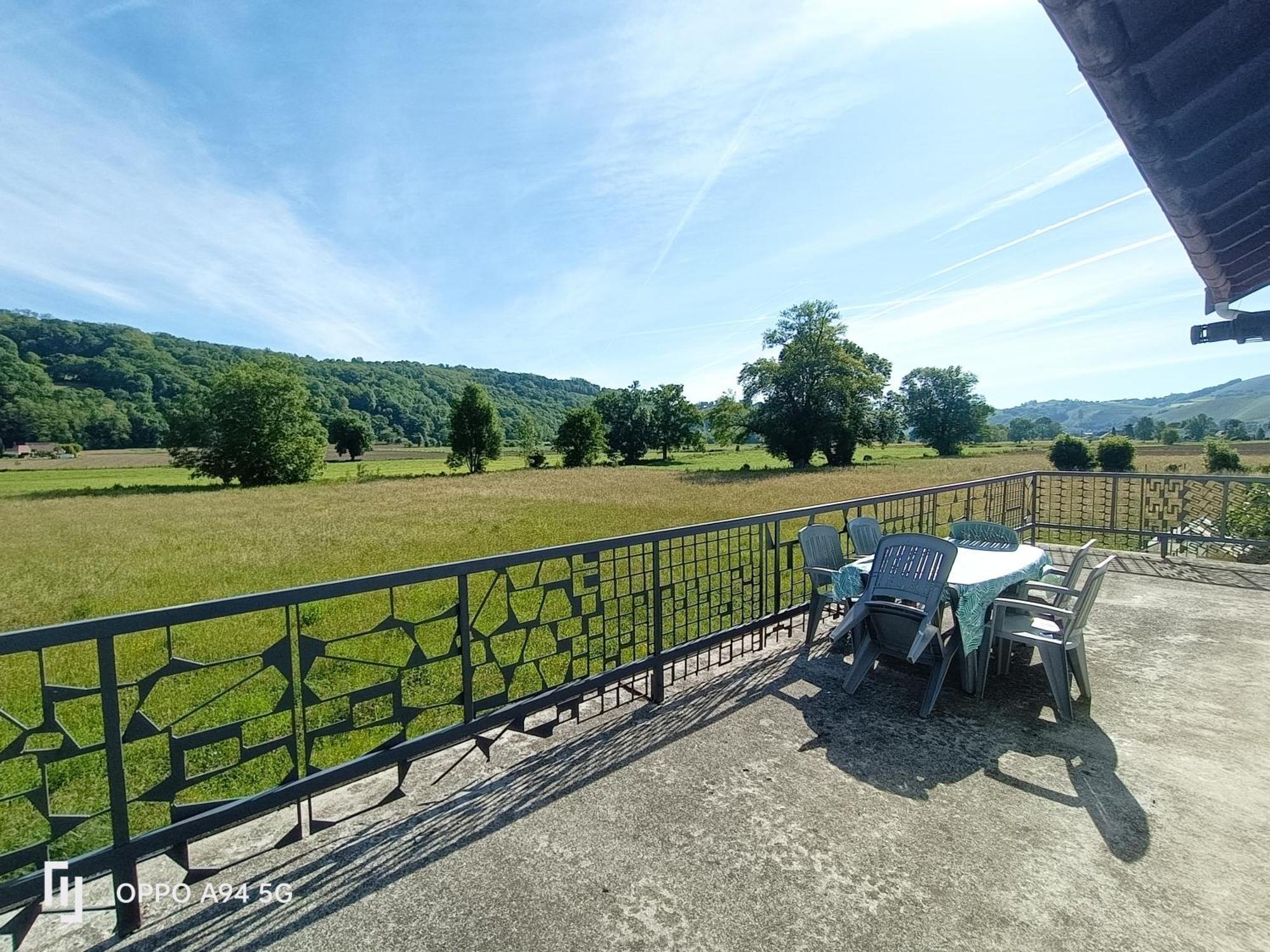 Maison Des Champs Et Sa Grande Terrasse Privee Apartment Lourdes